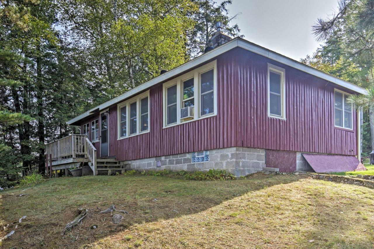 Cozy Lakefront Cabin With Indoor Gas Fireplace! Villa Mercer Exterior photo